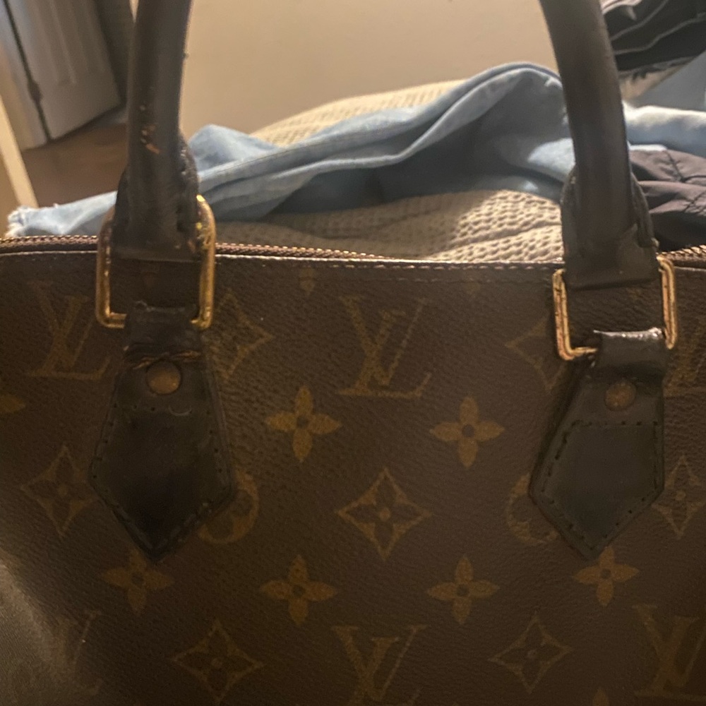 LOUIS VUITTON Alma PM Monogram purse handbag - Picture 4 of 9